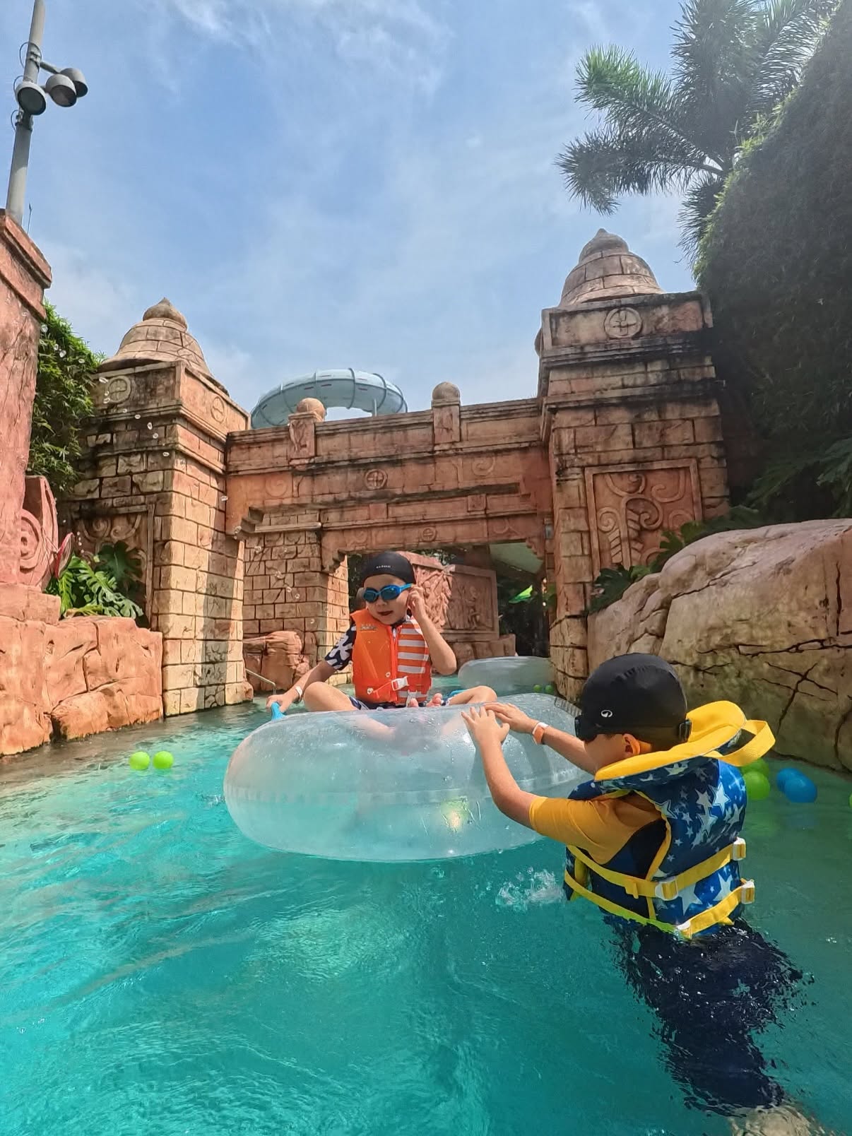新濠影滙Disney太空水世界