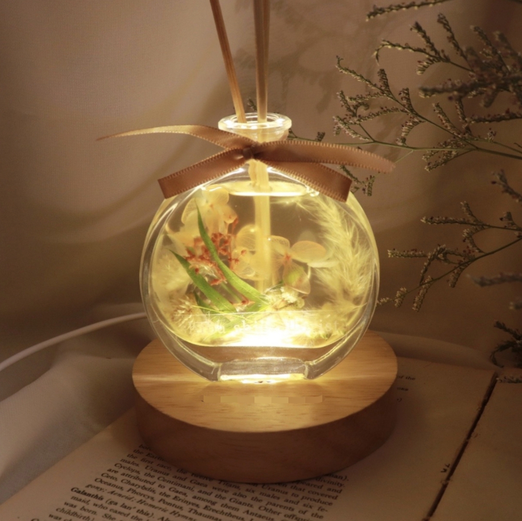 香薰擴香浮遊花瓶小夜燈