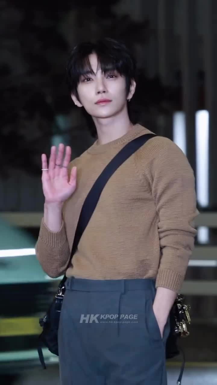 SEVENTEEN 洪知秀 Prada 香港置地廣塲新店開幕活動